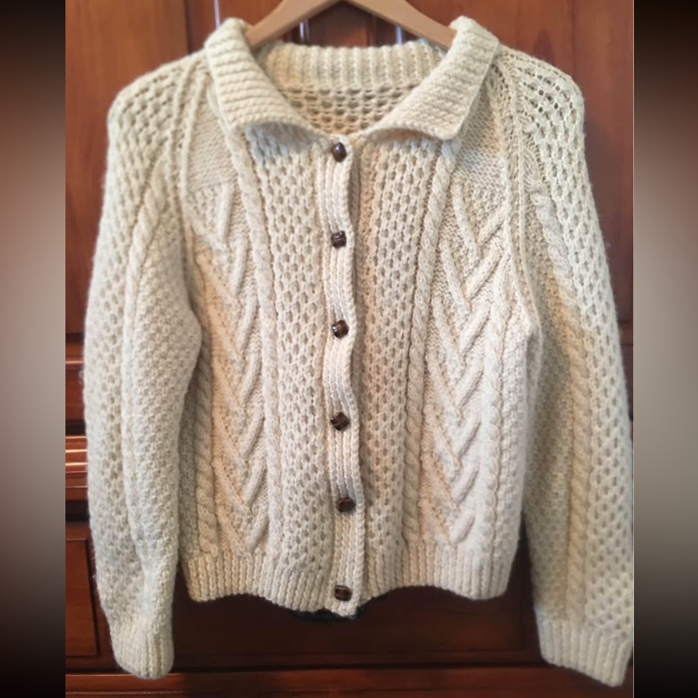 Irish Pure Wool Cream Cable Knit  Kids Sweater size 12?